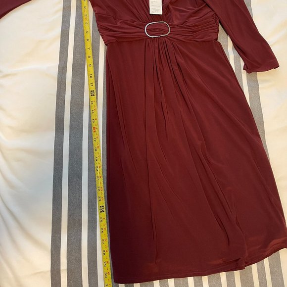 NEW Burgundy Gigi Size 6 & 12 Dress - Picture 11 of 13